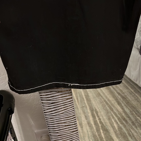 Run! I only have 3 pair of these black denim extra wide leg stretch cargos! - Picture 6 of 8